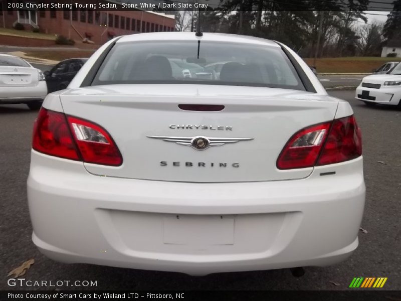 Stone White / Dark Slate Gray 2009 Chrysler Sebring Touring Sedan