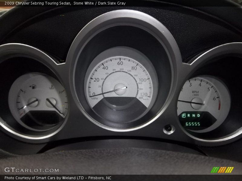 Stone White / Dark Slate Gray 2009 Chrysler Sebring Touring Sedan