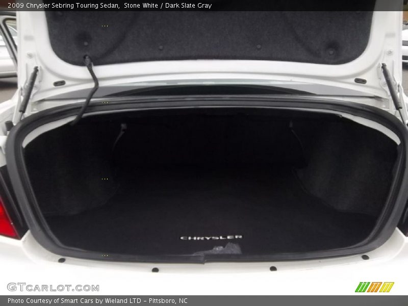 Stone White / Dark Slate Gray 2009 Chrysler Sebring Touring Sedan