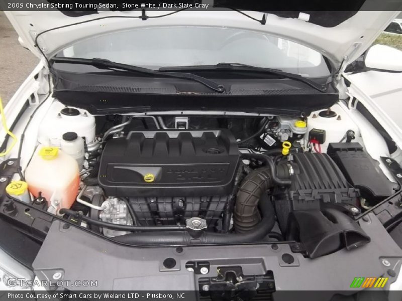 Stone White / Dark Slate Gray 2009 Chrysler Sebring Touring Sedan