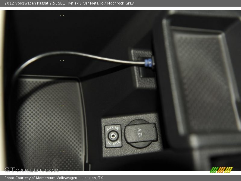 Reflex Silver Metallic / Moonrock Gray 2012 Volkswagen Passat 2.5L SEL