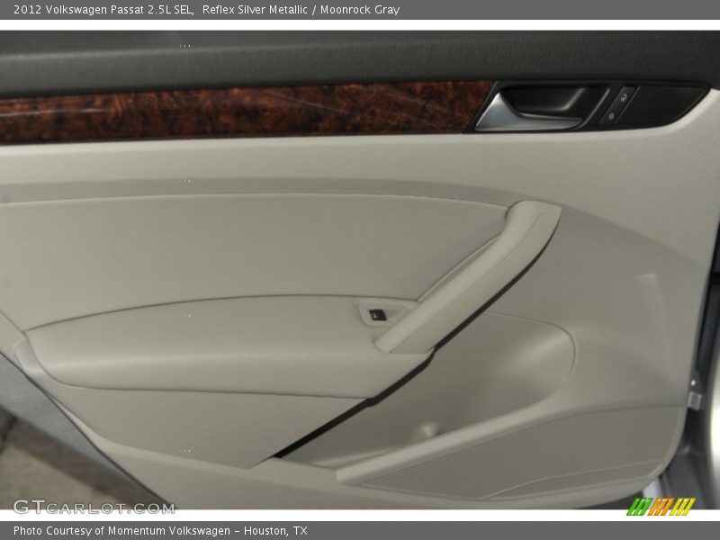 Reflex Silver Metallic / Moonrock Gray 2012 Volkswagen Passat 2.5L SEL