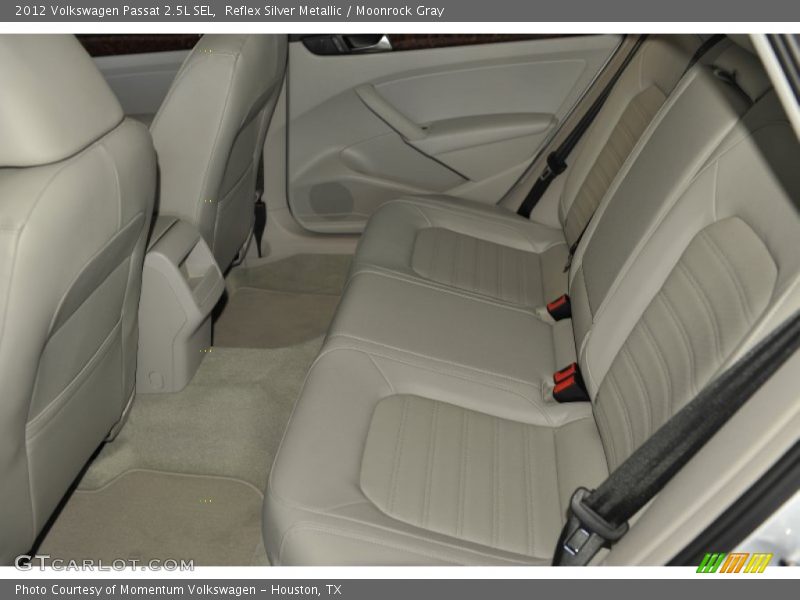 Reflex Silver Metallic / Moonrock Gray 2012 Volkswagen Passat 2.5L SEL