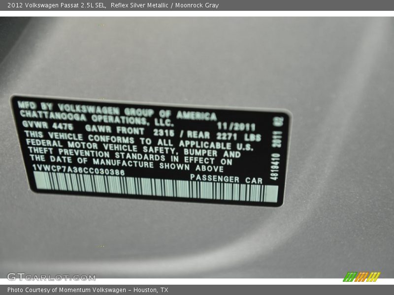 Reflex Silver Metallic / Moonrock Gray 2012 Volkswagen Passat 2.5L SEL