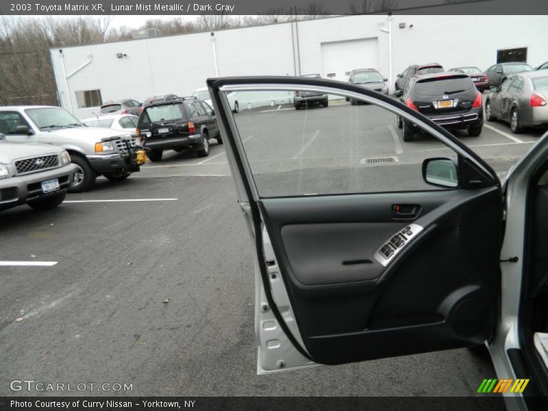 Lunar Mist Metallic / Dark Gray 2003 Toyota Matrix XR
