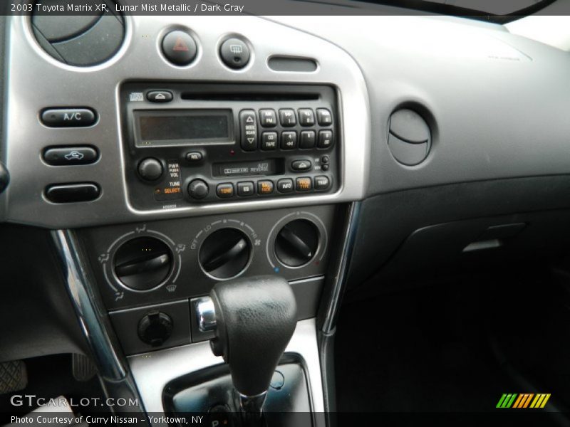 Lunar Mist Metallic / Dark Gray 2003 Toyota Matrix XR