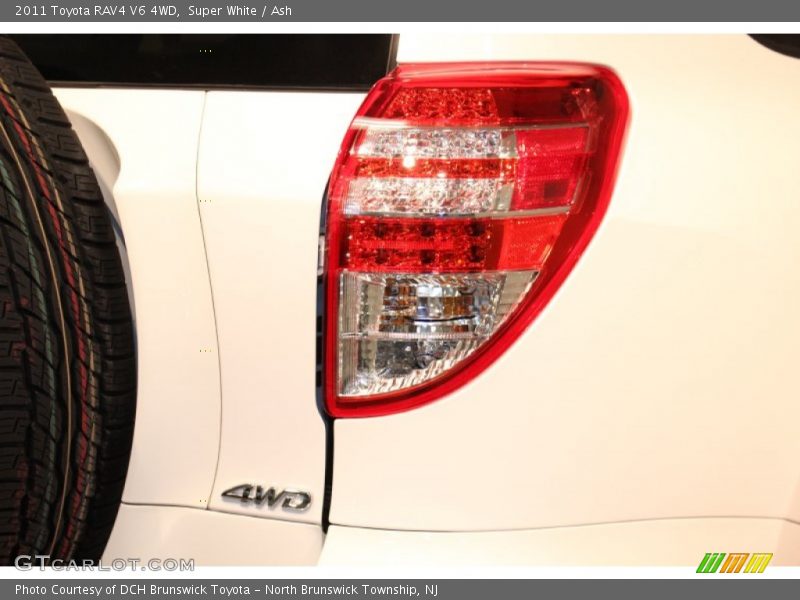 Super White / Ash 2011 Toyota RAV4 V6 4WD