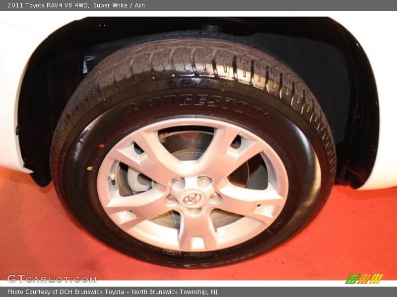 Super White / Ash 2011 Toyota RAV4 V6 4WD