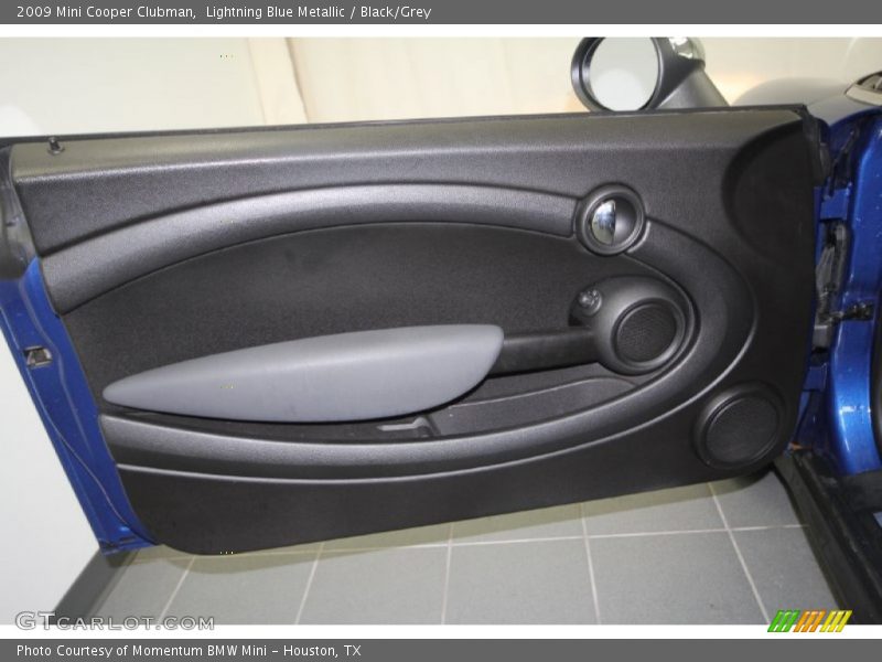 Lightning Blue Metallic / Black/Grey 2009 Mini Cooper Clubman