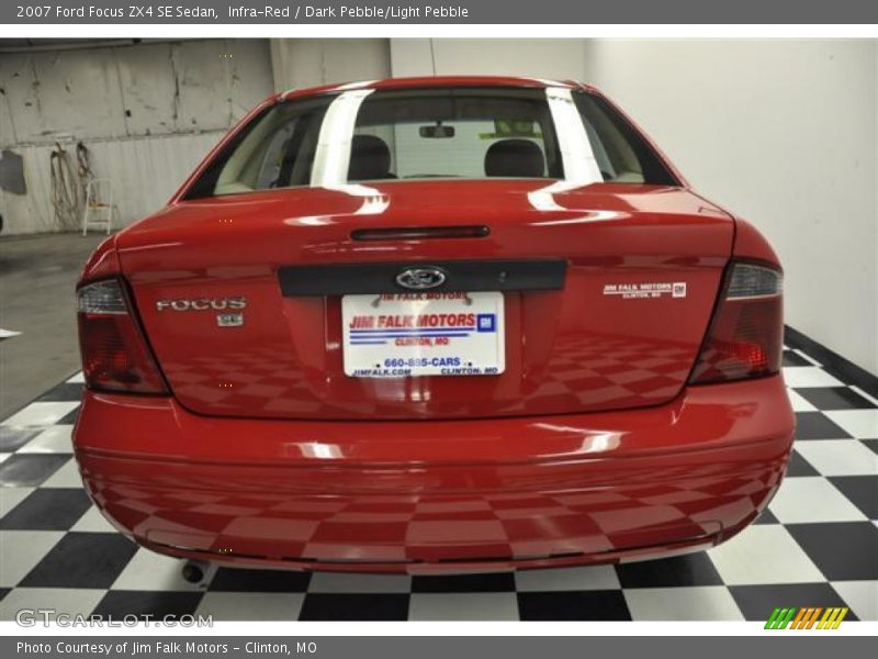 Infra-Red / Dark Pebble/Light Pebble 2007 Ford Focus ZX4 SE Sedan
