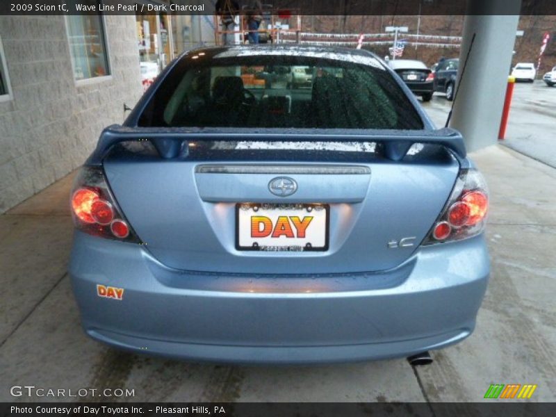 Wave Line Pearl / Dark Charcoal 2009 Scion tC