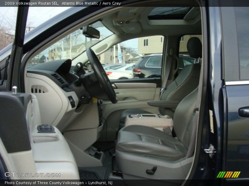 Atlantis Blue Metallic / Aero Grey 2009 Volkswagen Routan SEL