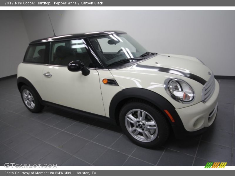 Pepper White / Carbon Black 2012 Mini Cooper Hardtop