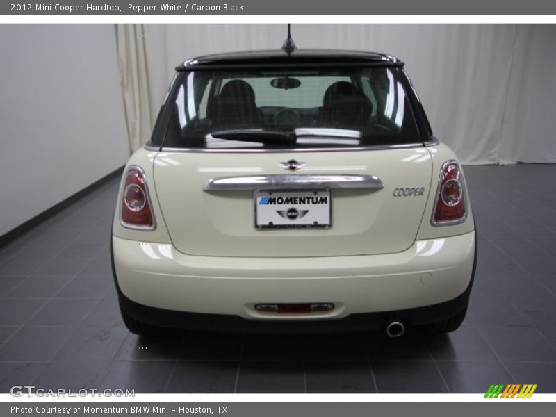 Pepper White / Carbon Black 2012 Mini Cooper Hardtop