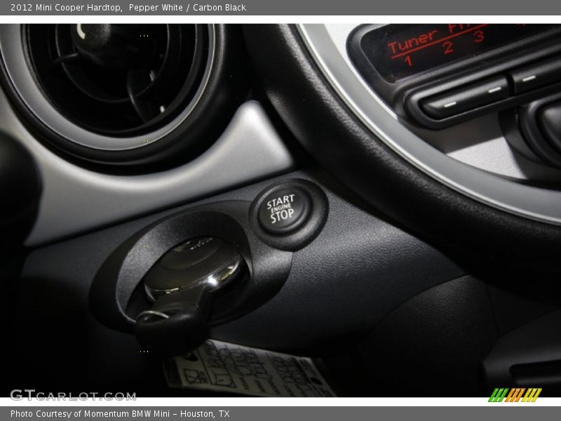 Pepper White / Carbon Black 2012 Mini Cooper Hardtop