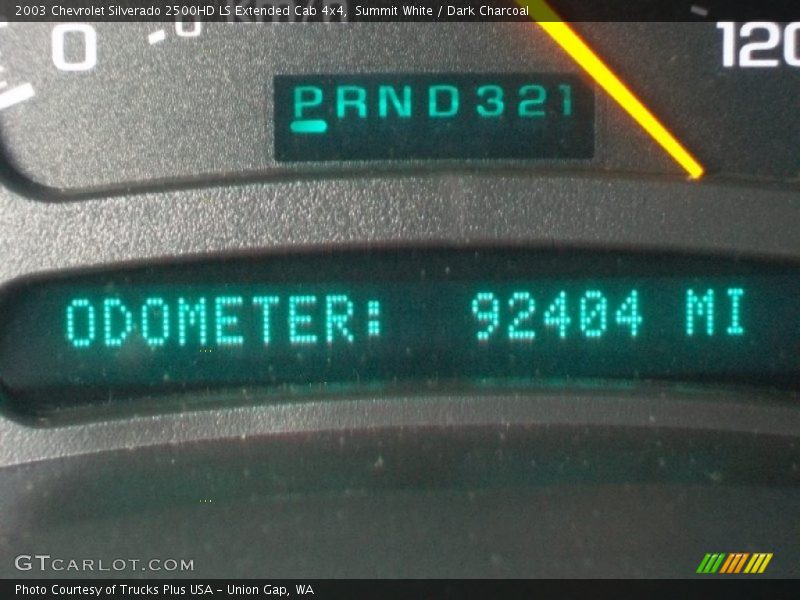 Summit White / Dark Charcoal 2003 Chevrolet Silverado 2500HD LS Extended Cab 4x4