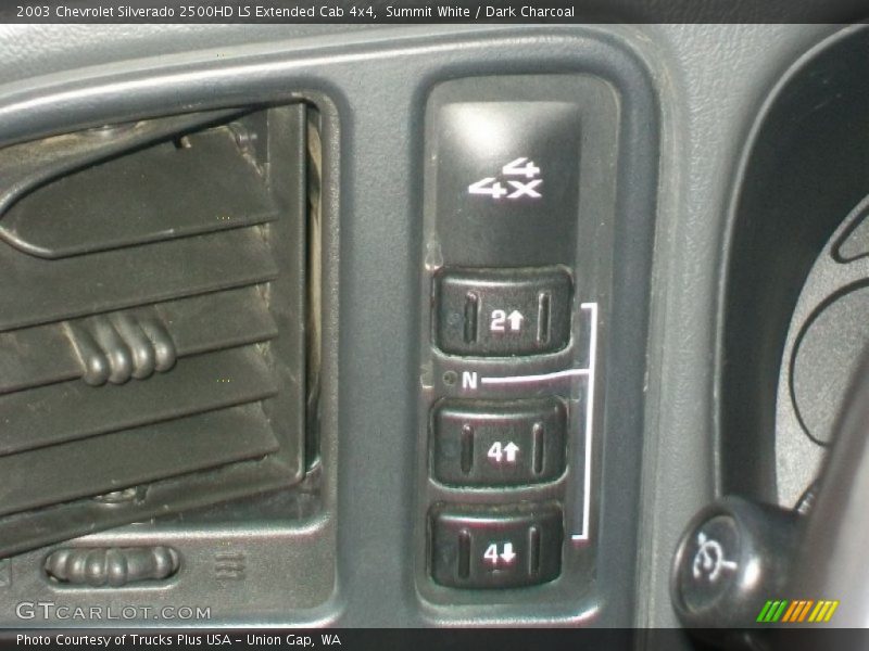 Summit White / Dark Charcoal 2003 Chevrolet Silverado 2500HD LS Extended Cab 4x4