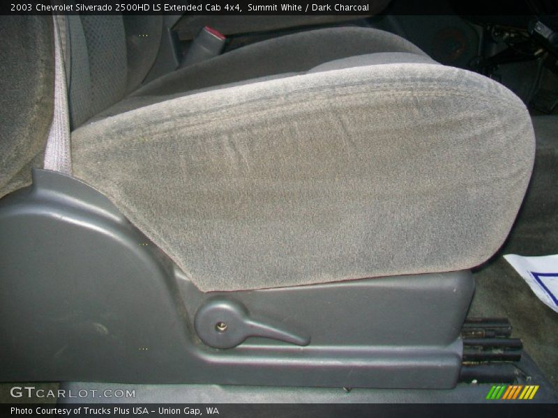 Summit White / Dark Charcoal 2003 Chevrolet Silverado 2500HD LS Extended Cab 4x4