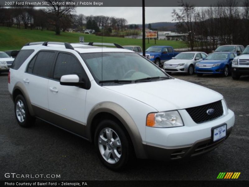 Oxford White / Pebble Beige 2007 Ford Freestyle SEL
