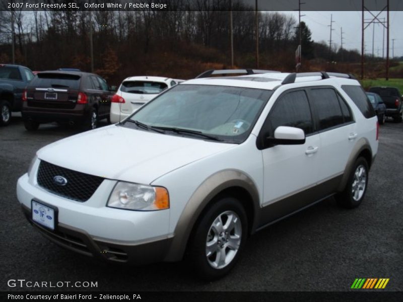 Oxford White / Pebble Beige 2007 Ford Freestyle SEL