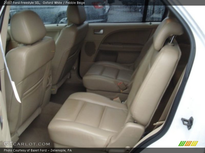 Oxford White / Pebble Beige 2007 Ford Freestyle SEL