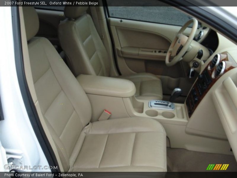 Oxford White / Pebble Beige 2007 Ford Freestyle SEL