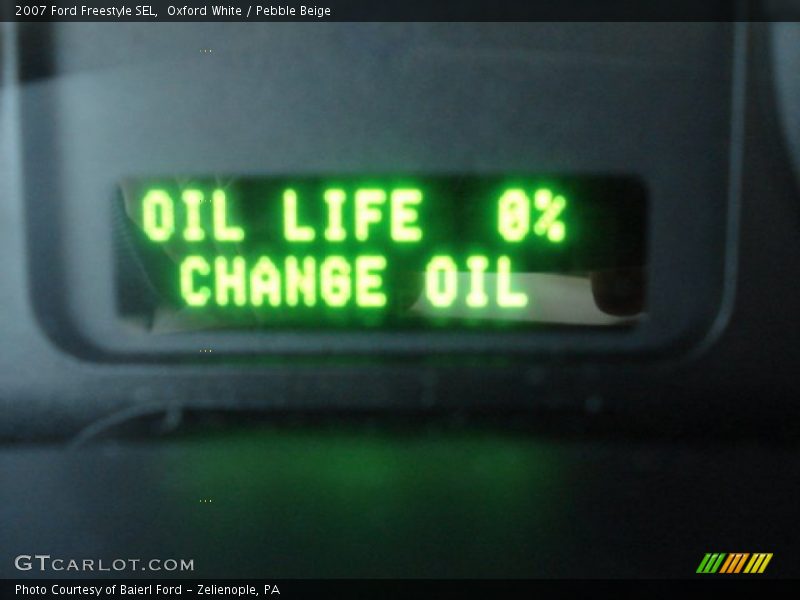 Oxford White / Pebble Beige 2007 Ford Freestyle SEL