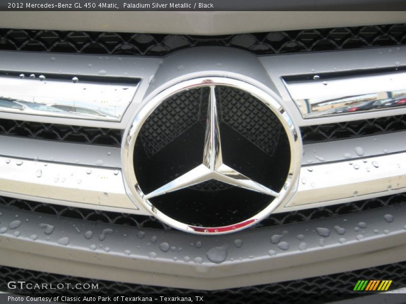 Paladium Silver Metallic / Black 2012 Mercedes-Benz GL 450 4Matic