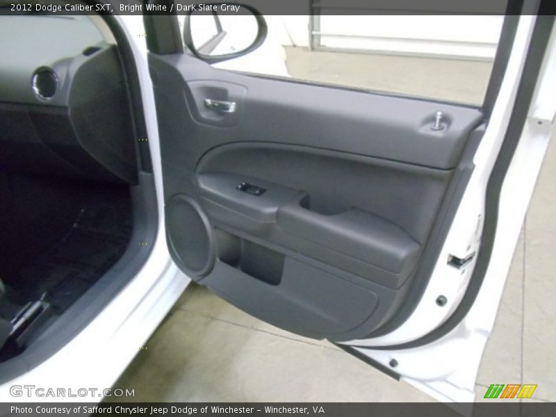 Bright White / Dark Slate Gray 2012 Dodge Caliber SXT