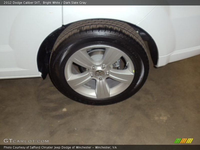 Bright White / Dark Slate Gray 2012 Dodge Caliber SXT