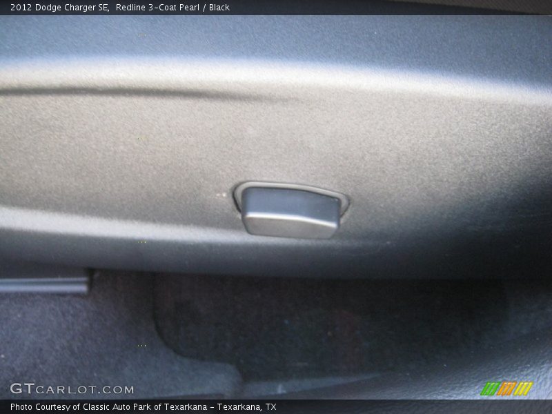 Redline 3-Coat Pearl / Black 2012 Dodge Charger SE