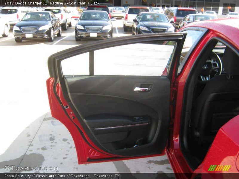Redline 3-Coat Pearl / Black 2012 Dodge Charger SE