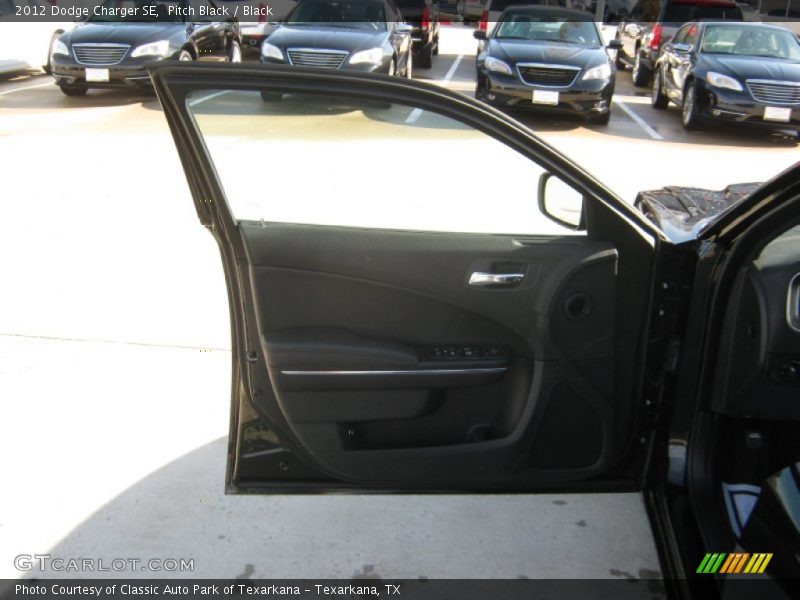 Pitch Black / Black 2012 Dodge Charger SE