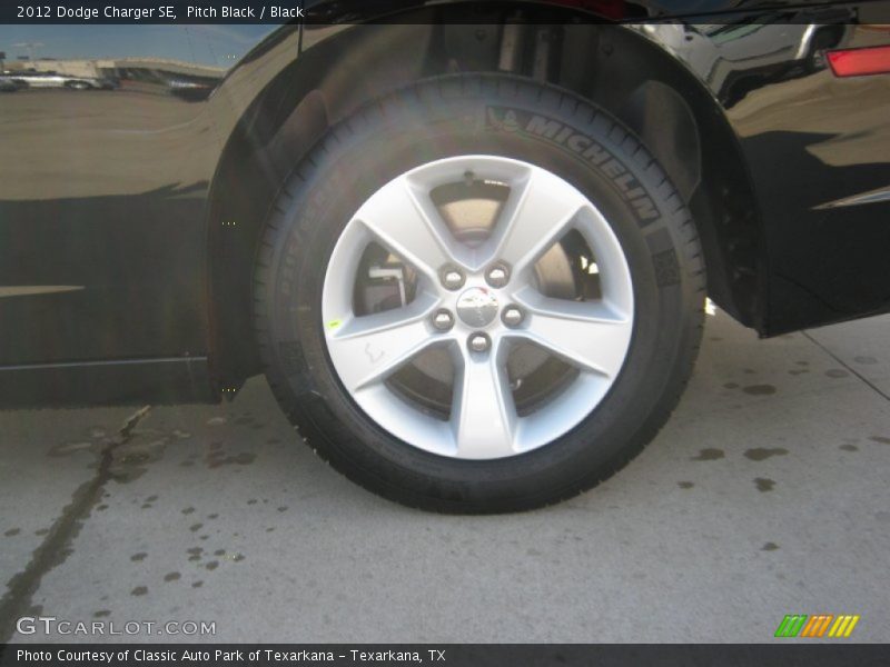 Pitch Black / Black 2012 Dodge Charger SE
