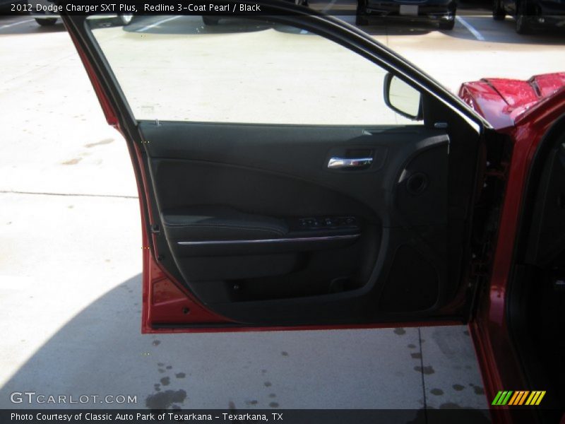 Redline 3-Coat Pearl / Black 2012 Dodge Charger SXT Plus