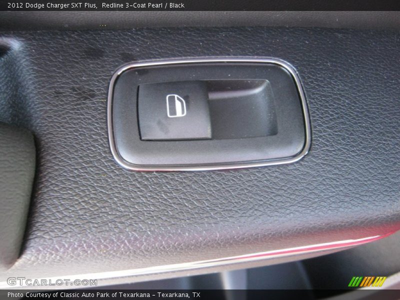 Redline 3-Coat Pearl / Black 2012 Dodge Charger SXT Plus