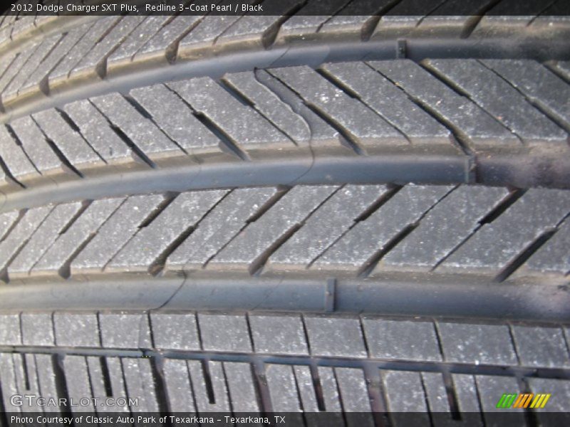 Redline 3-Coat Pearl / Black 2012 Dodge Charger SXT Plus