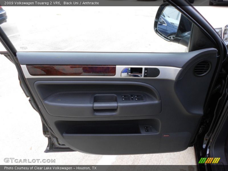 Black Uni / Anthracite 2009 Volkswagen Touareg 2 VR6