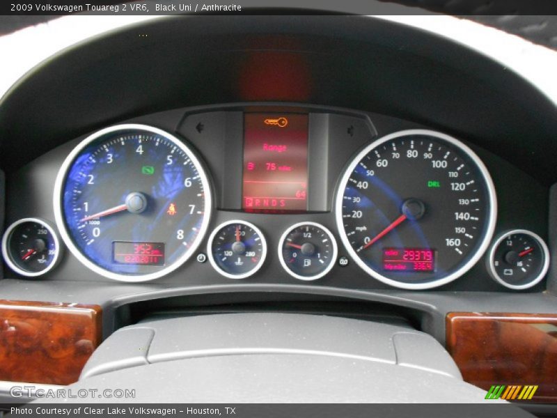 Black Uni / Anthracite 2009 Volkswagen Touareg 2 VR6