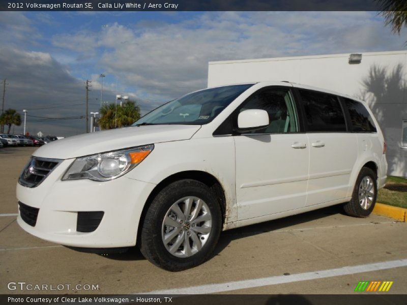 Calla Lily White / Aero Gray 2012 Volkswagen Routan SE