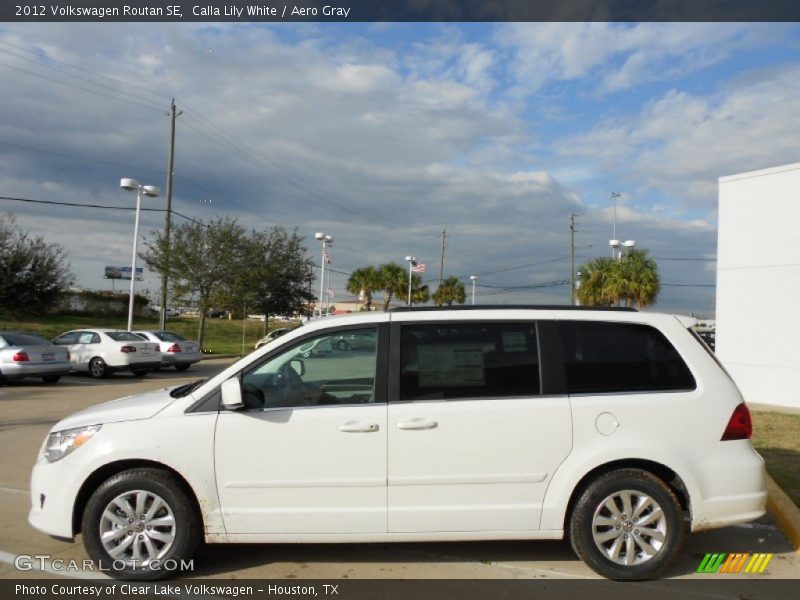 Calla Lily White / Aero Gray 2012 Volkswagen Routan SE