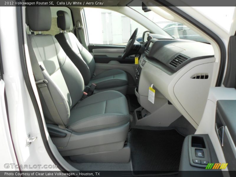 Calla Lily White / Aero Gray 2012 Volkswagen Routan SE