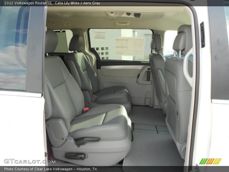Calla Lily White / Aero Gray 2012 Volkswagen Routan SE