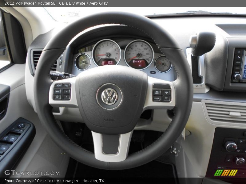 Calla Lily White / Aero Gray 2012 Volkswagen Routan SE