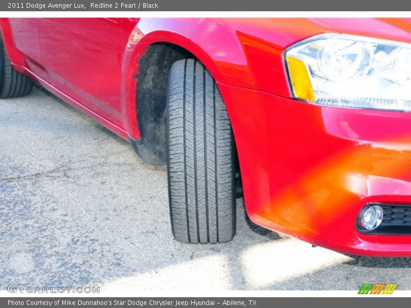 Redline 2 Pearl / Black 2011 Dodge Avenger Lux