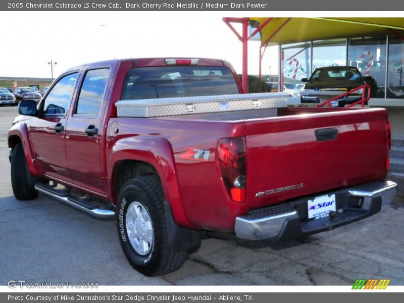 Dark Cherry Red Metallic / Medium Dark Pewter 2005 Chevrolet Colorado LS Crew Cab