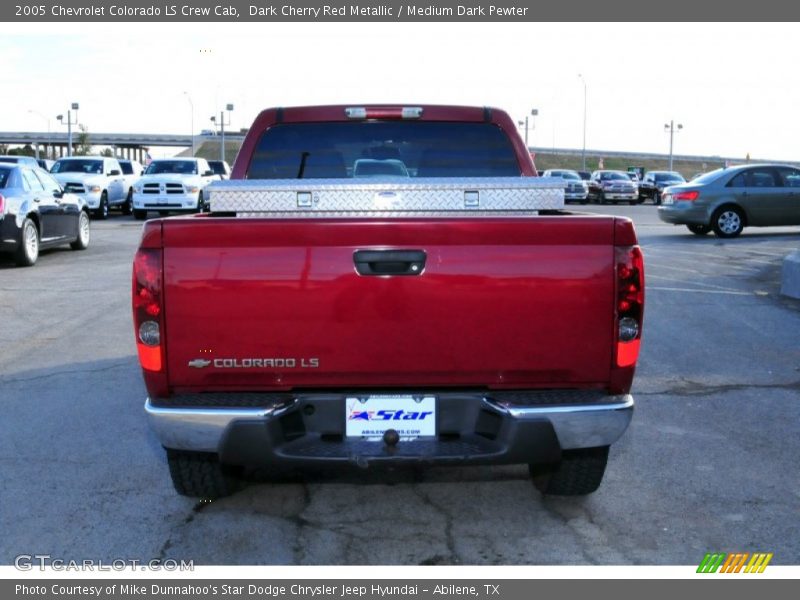 Dark Cherry Red Metallic / Medium Dark Pewter 2005 Chevrolet Colorado LS Crew Cab