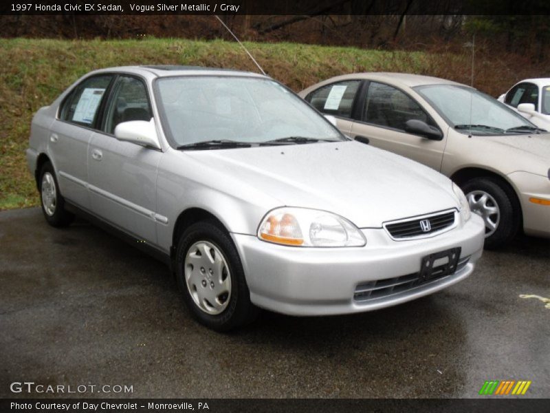 Vogue Silver Metallic / Gray 1997 Honda Civic EX Sedan