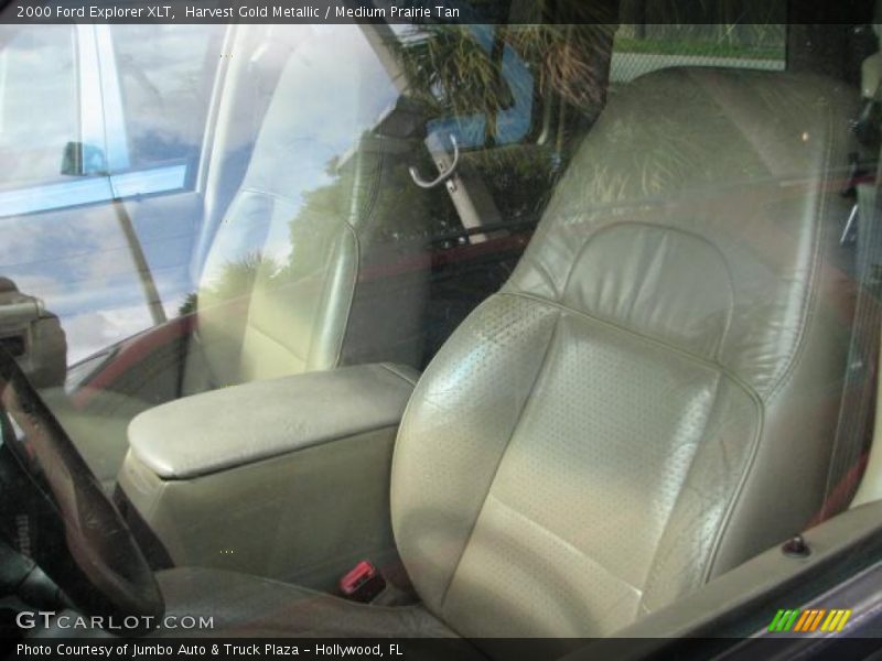 Harvest Gold Metallic / Medium Prairie Tan 2000 Ford Explorer XLT