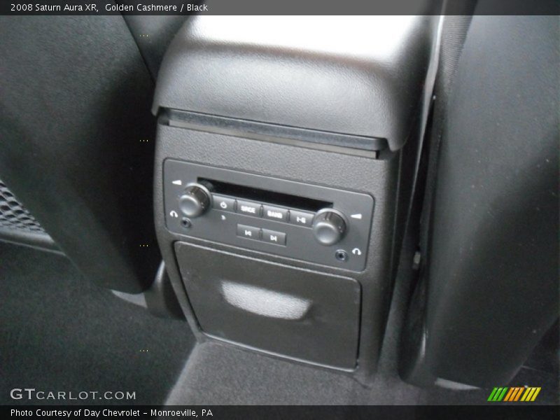 Golden Cashmere / Black 2008 Saturn Aura XR
